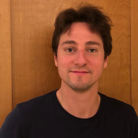 Profile photo of Simon M.