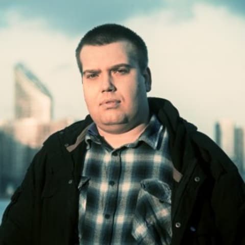 Profile photo of Lukasz S.