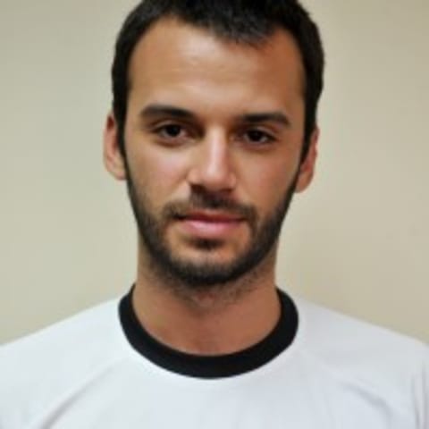 Profile photo of Leo R.