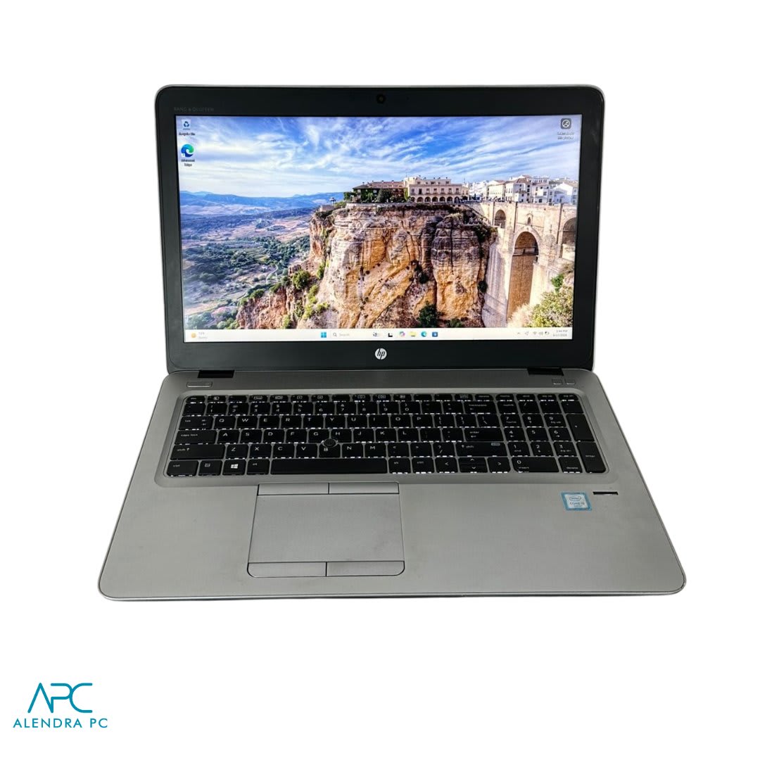 laptop hp elitebook 850 G3 i5-6200u 8Ram y 128m.2