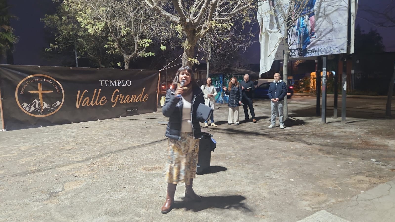 Evangelismo en la calle — Iglesia Cristiana Valle Grande