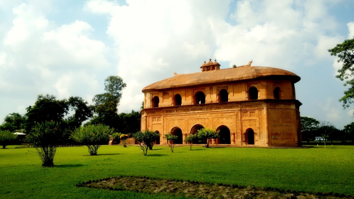 Lakhimpur skyline