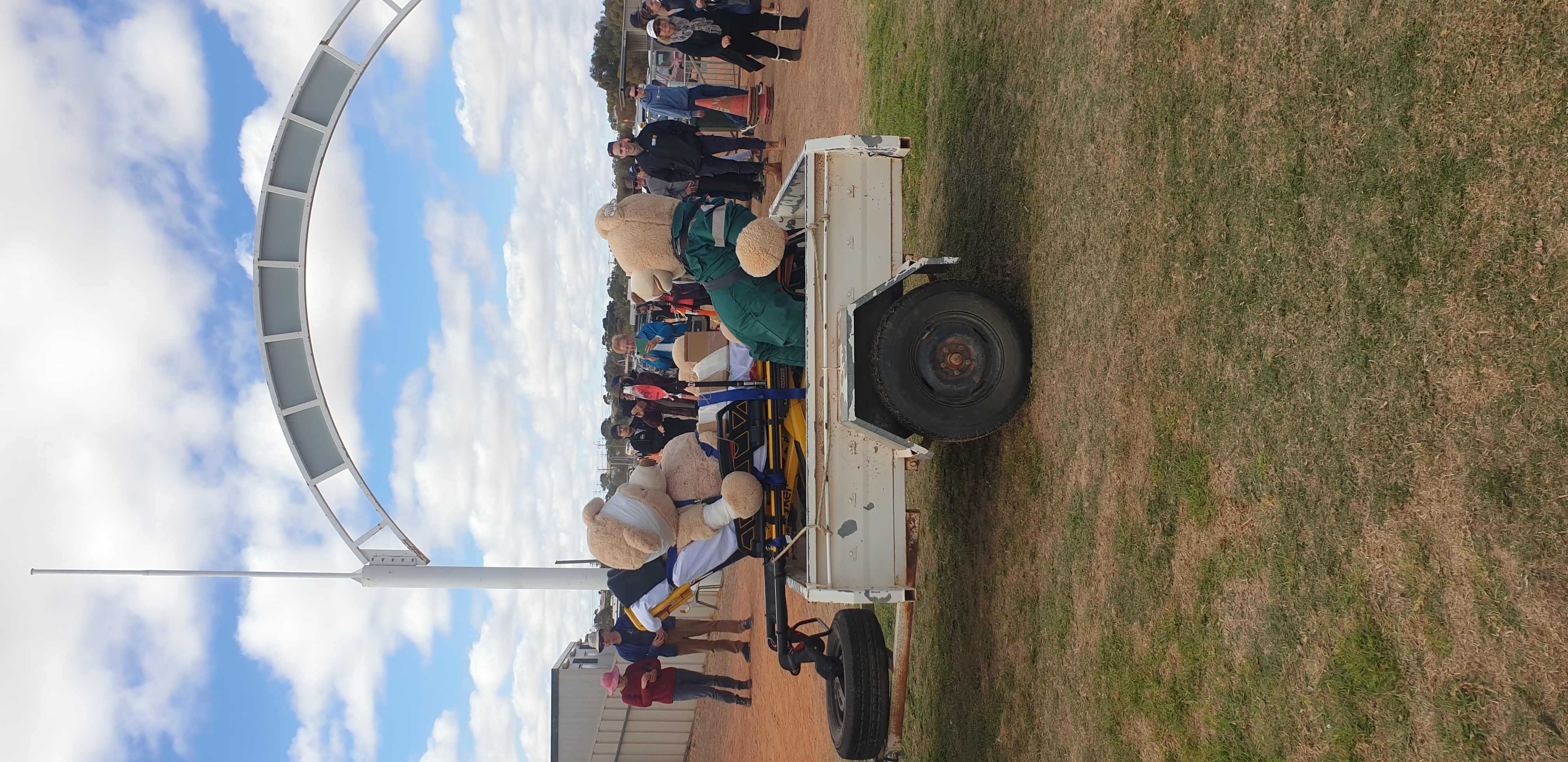 Image of RHONDA AMOS's review of Coober Pedy Opal Festival