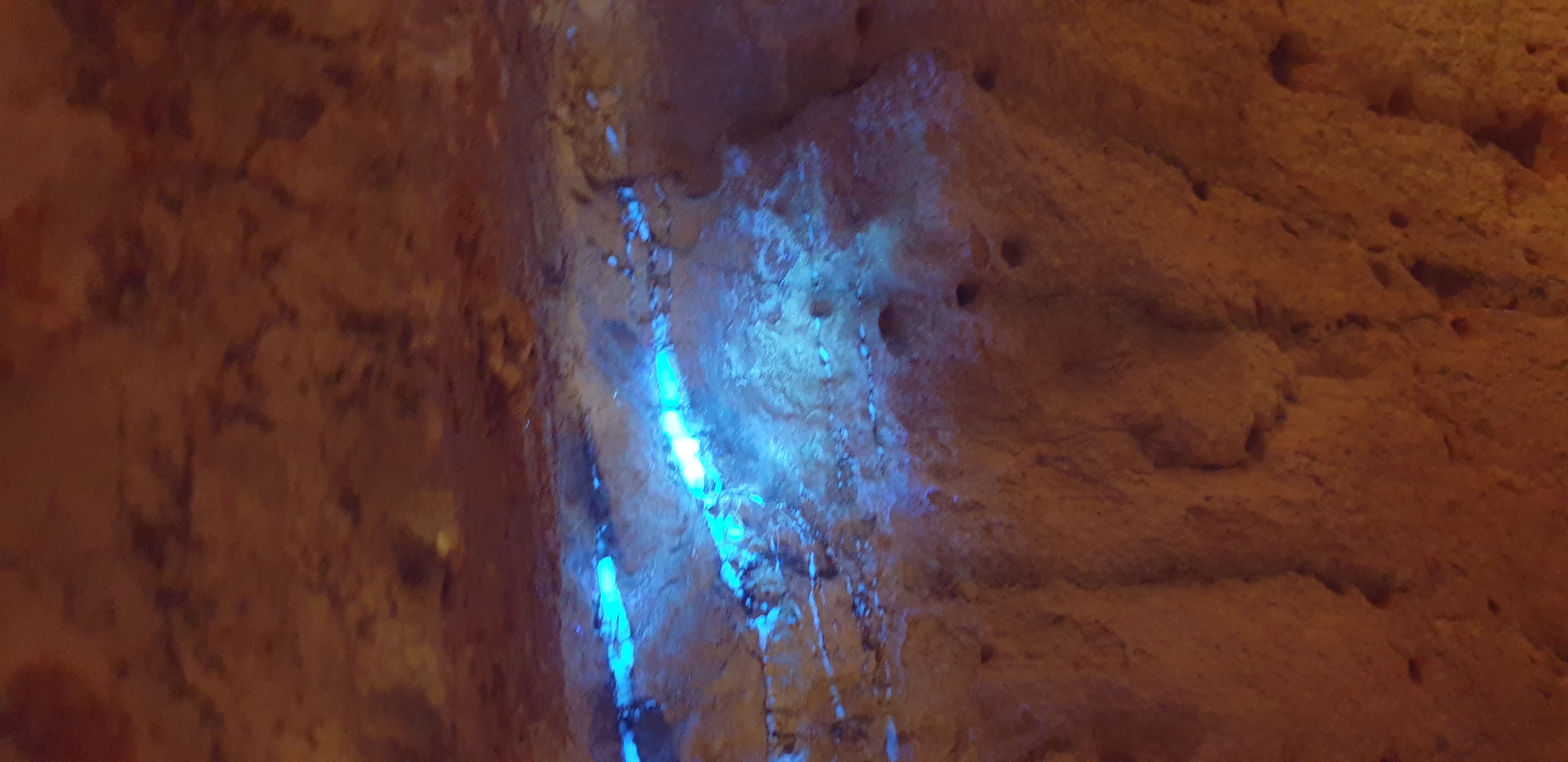 Image of RHONDA AMOS's review of Coober Pedy Opal Festival