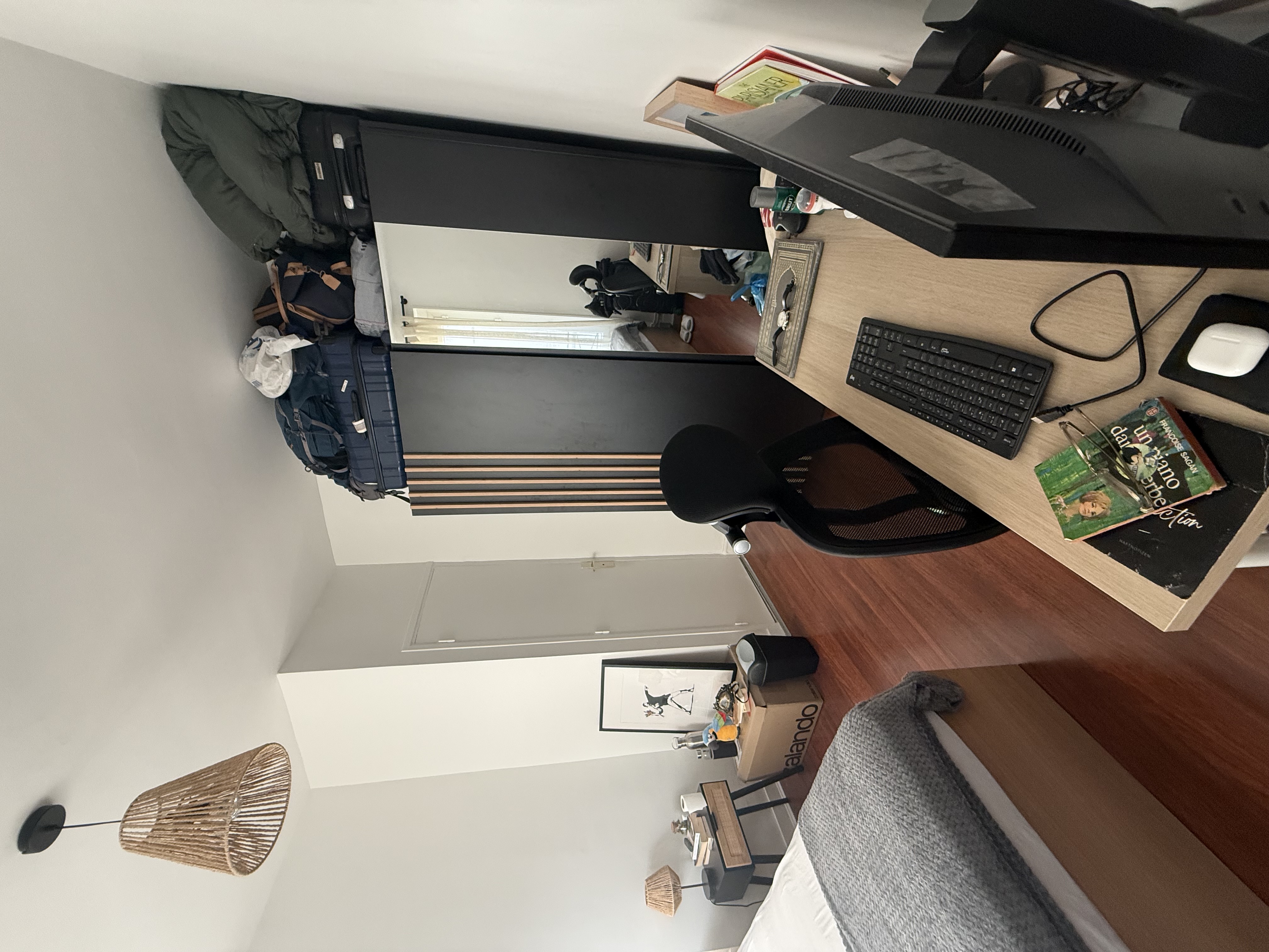 Cover room view