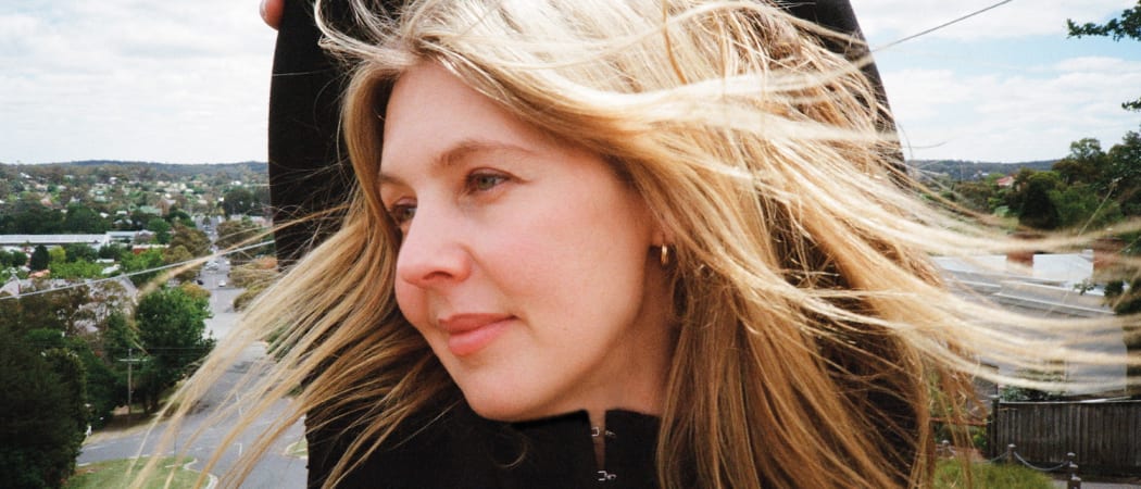 Carla dal Forno Announces New Album ‘Confession’