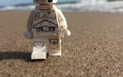 Ambient Sunday with: The Electrician – Ocean of Tears