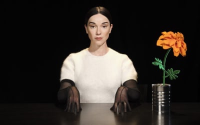 St. Vincent Expands Orchestral Tour │ Exclaim!