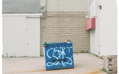 Status/Non-Status Confront the Bitch of Living with ‘Big Changes’ │ Exclaim!