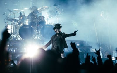 Ghost's Vancouver Valentine's Spectacle Was a Lesson in Commitment  │ Exclaim!