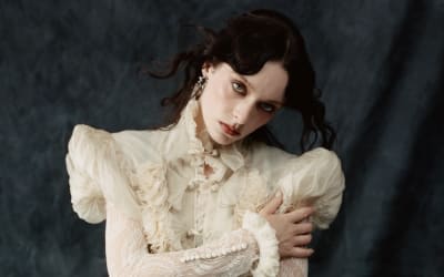 Holly Humberstone Embraces Love’s Highest Highs & Hardest Truths on “To Love Somebody,” a Glistening, Gut-Punch Anthem - Atwood Magazine