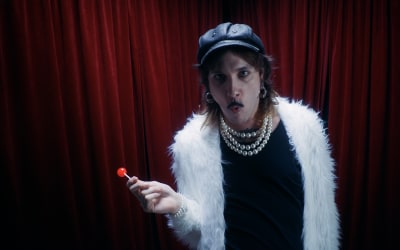 Video Premiere: Midniter - “Sugar Man” (SugarTank! Records)