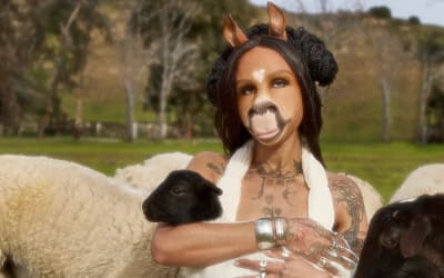 horsegiirL unveils new track, “only the best”