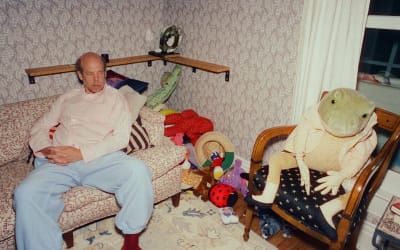 Bonnie “Prince” Billy shares new single, “Hey Little”