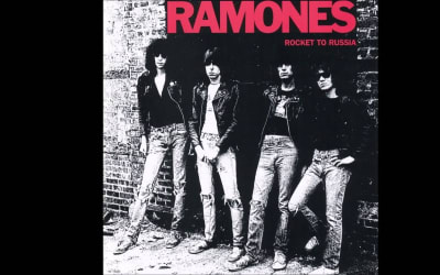 Weirdo Wednesday - The Ramones Play It Sweet With “I Wanna Be Your Boyfriend” Live 1980 - Glide Magazine