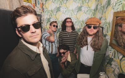 VIDEO PREMIERE: John Hollier & The Rêverie Lock Into Sweeping Louisiana Soul Sound on “Crashing” - Glide Magazine