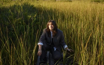 LISTEN: Wendy Eisenberg's “Old Myth Dying” Is Poetic Folk With Experimental Twists - Glide Magazine