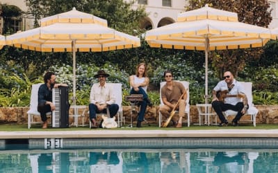 The Band Of Heathens Stick with Tried and True Cosmic Americana Sound on ‘Country Sides’ (ALBUM REVIEW) - Glide Magazine