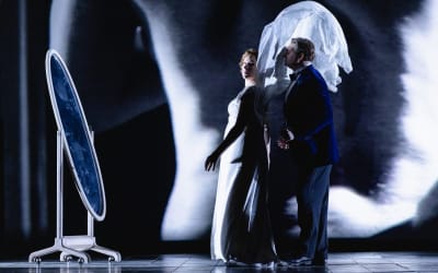 Losing your head at Lyric - Chicago Reader