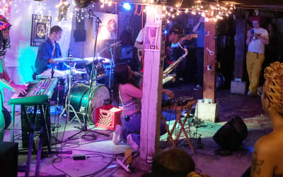 DIY institution the VCR closes after nine years - Chicago Reader