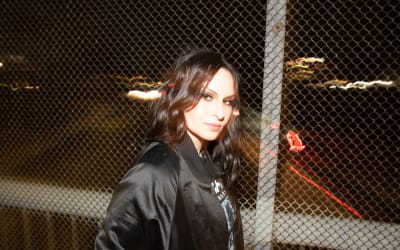 Kat Meoz delivers swagger on fierce new anthem “Show Me What You Got”