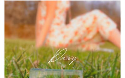 Kendra Lyttle - Daisy - Daisy is a soaring pop/singer-songwriter ballad intricately woven with cinematic strings, describing the complexities and bittersweet hardships of leaving a long-term relationship.