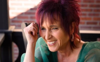 Award winning songwriter Randie O’Neil’s Reinvents Story Telling in her own Image.