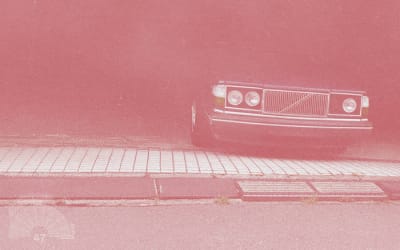 A Soothing Sonic Journey: Discover the Majestic Beauty of ‘Slow’ by Frank Rabeyrolles!”