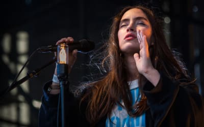 Mastering Live Performances: 10 Tips for Aspiring Musicians » Voice Lessons and Singing Lessons in Roswell, GA and North Atlanta - Laurelanne