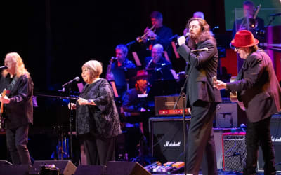 Paul Simon, Mary J. Blige, Elvis Costello, Mavis Staples, more played Love Rocks NYC 2026 (pics)