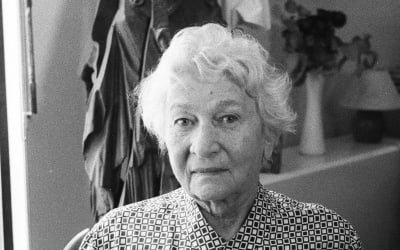 Éliane Radigue, Minimalist and Musique Concrète Innovator, Dies at 94