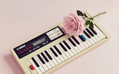 Oli Swan releases new single ‘Julia’.