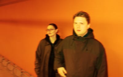 TURTLENEK | mikey unveil new single ‘wash away’