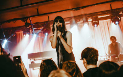 Blossoms @ Trix (Club): Groovy sneltrein