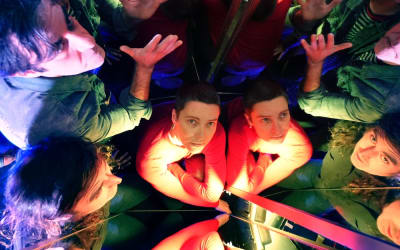 Nieuwe single A Place To Bury Strangers - “Acid Rain”