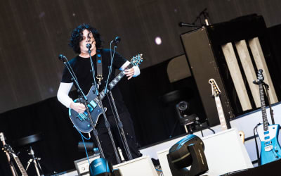Nieuwe singles Jack White - “G.O.D And The Broken Ribs” & “Derecho Demonico”