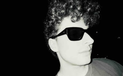 « Prize » : Joshua Pearlstein transforme l’énergie en évidence pop