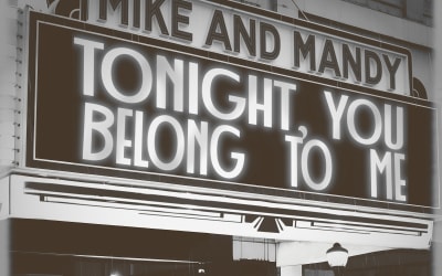 Mike and Mandy font vibrer le passé avec « Tonight You Belong To Me »