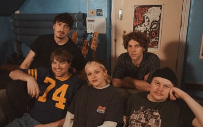 Dreamwave's Moon Dogs / Drifter: A Multi-Format Psych Epic - Indie is not a genre