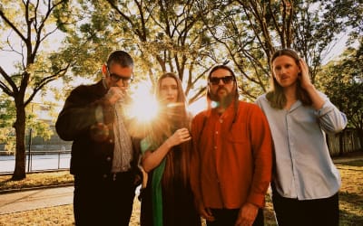 Dry Cleaning Unveil New Single ‘Sliced by a Fingernail’ - Indie is not a genre