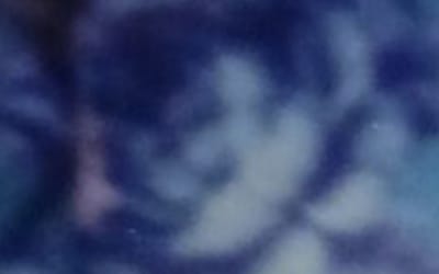 Listen: Arn-Identified Flying Objects and Alien Friends - “Vagnar av guld”