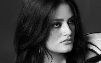 Isla André Plays ‘Romance Roulette’ | Right Chord Music