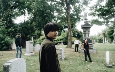 The Satisfactory - How To Swim - We love that Sound