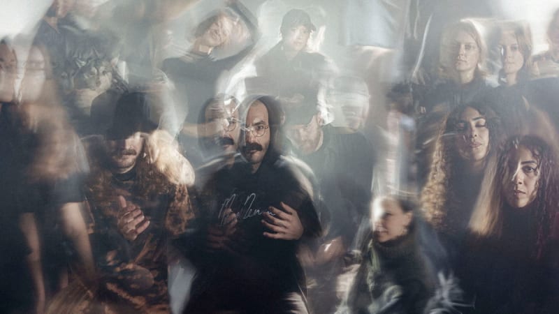 African Paper | Taiga Trans: Debüt des Kollektivs Fauna