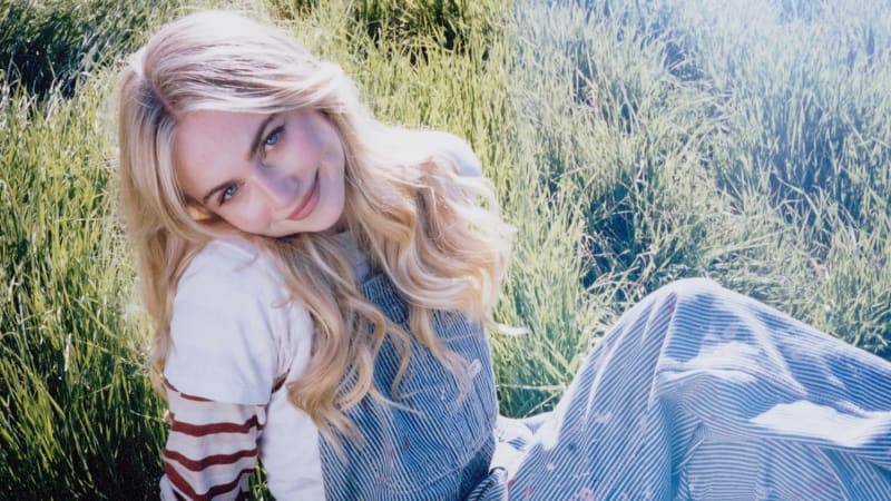 Claire Rosinkranz Turns Chronic Illness into a Beautifully Raw Reckoning on “Chronic” - Atwood Magazine