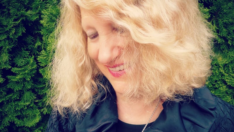 “Music Is NOT a Waste of a Good Mind”: An Essay by Linda Marks for Women's History Month - Atwood Magazine