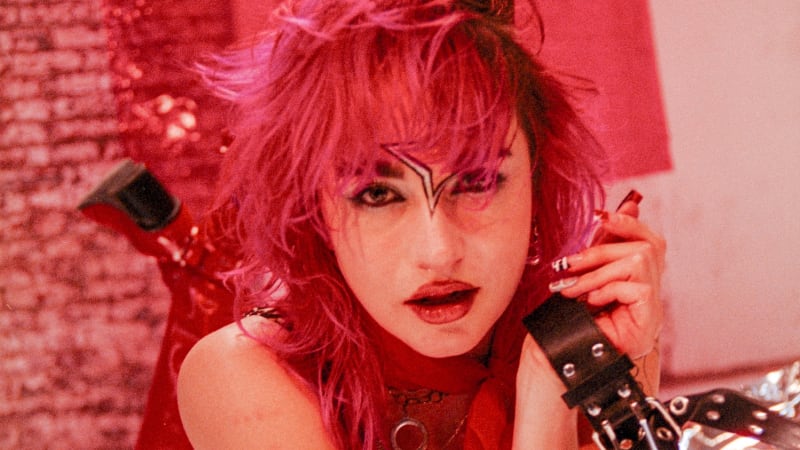 MARIS Unleashes a Sweaty, Smoldering Pop Fever Dream on “Body Is on Fire” - Atwood Magazine