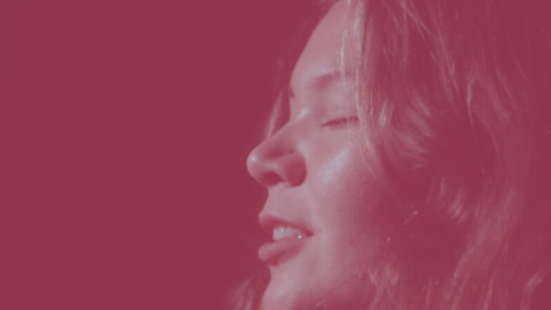 Night Wolf and Lois Powell - Unstoppable (EscaVolt Records)