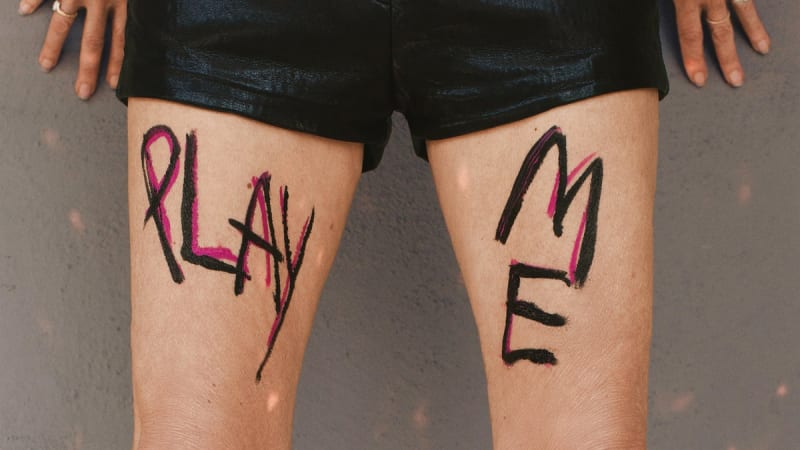 Kim Gordon – Play Me (Matador Records)