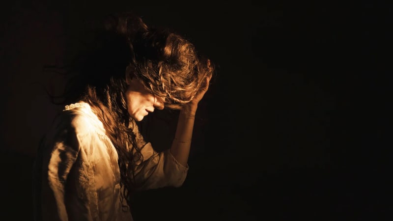 Gyda Valtysdottir shares Kjartan Sveinsson co-written single, “Mother Pearl”